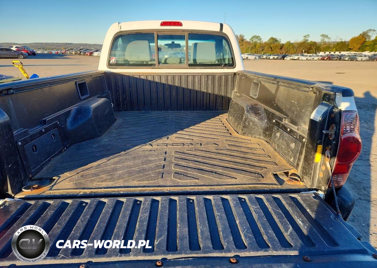2012 Toyota Tacoma Base VIN:5TFNX4CN1CX015537 - 10