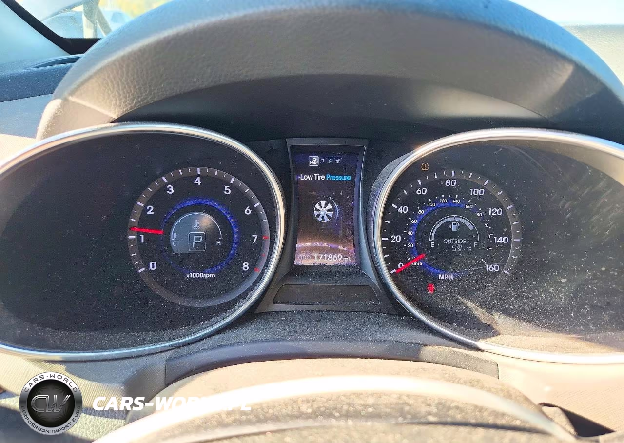 2013 Hyundai Santa Fe Sport 2.4L VIN:5XYZU3LB1DG035317 - 9