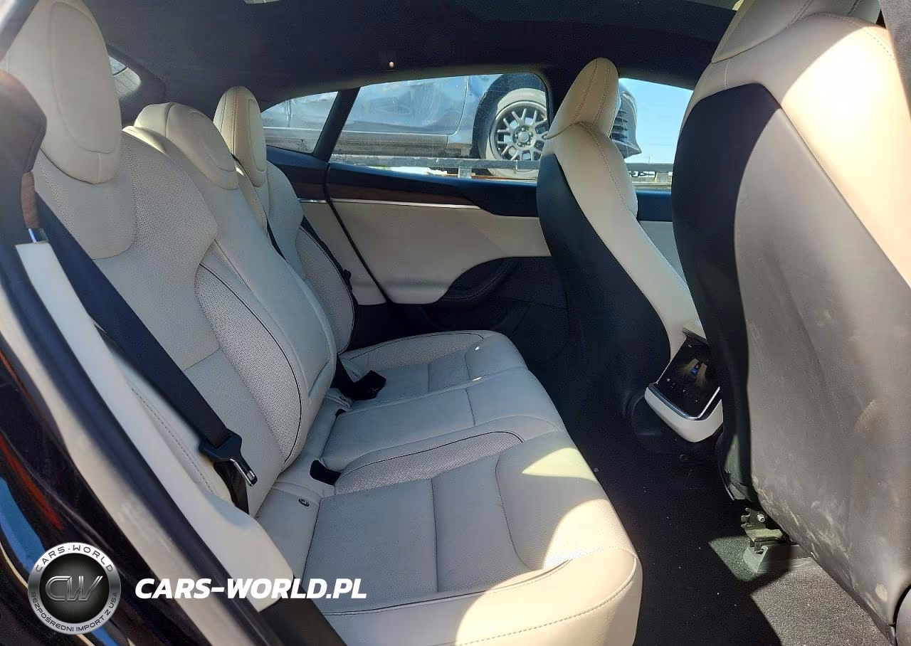 2021 Tesla Model S VIN:5YJSA1E68MF432125 - 10