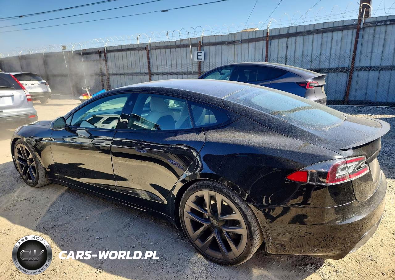 2021 Tesla Model S VIN:5YJSA1E68MF432125 - 2