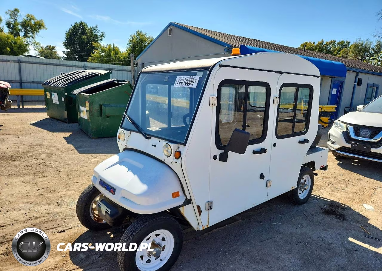 2015 Colu Par Car VIN:5FCLS46B4A1001533 - 2