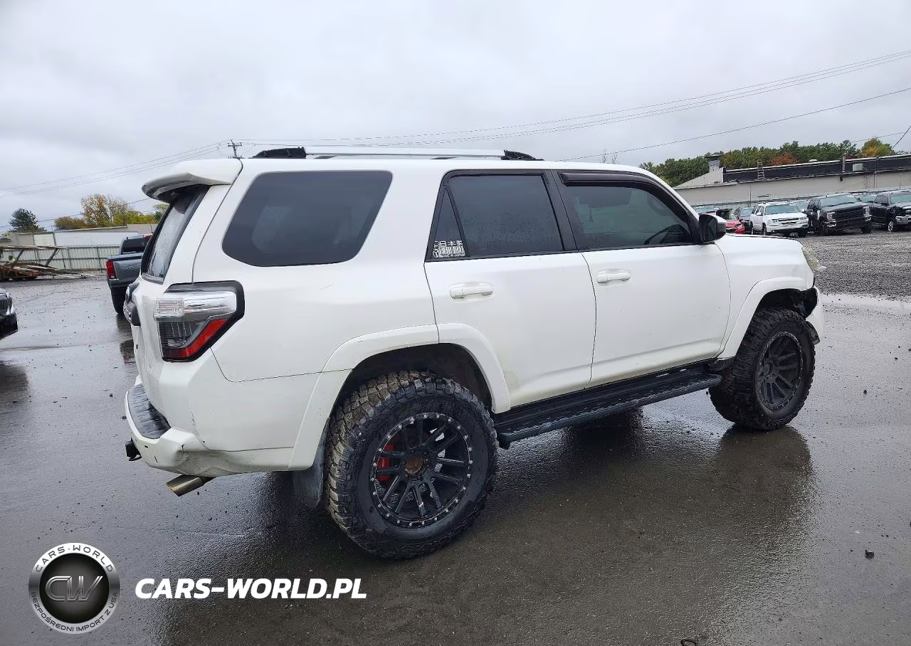 2016 Toyota 4Runner Trail VIN:JTEBU5JR8G5303429 - 3