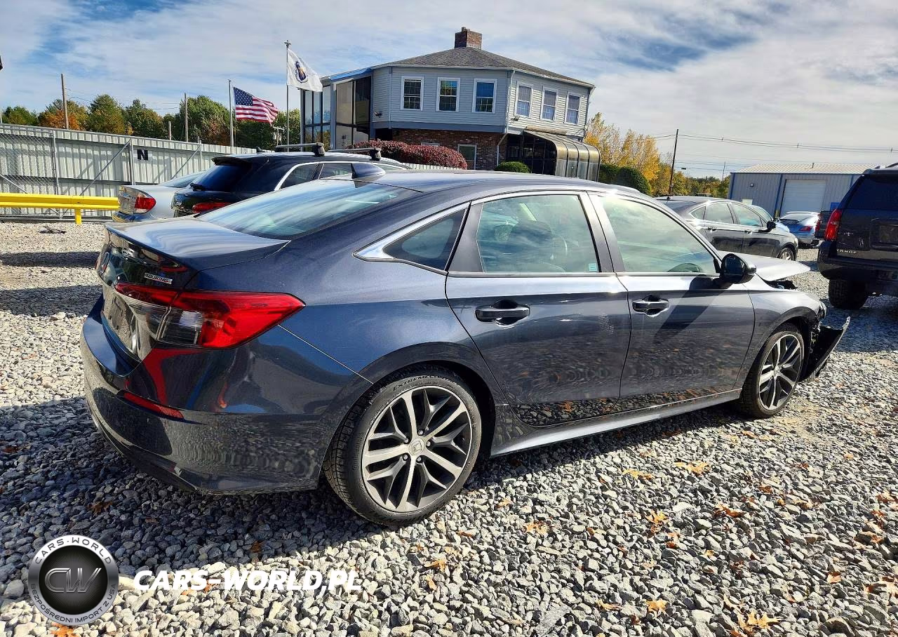2022 Honda Civic Touring VIN:2HGFE1F95NH316487 - 3