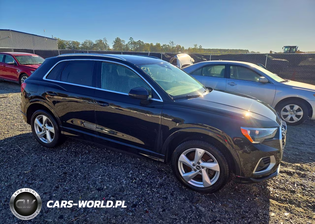 2021 Audi Q3 Premium 40 VIN:WA1AUCF36M1059091 - 4