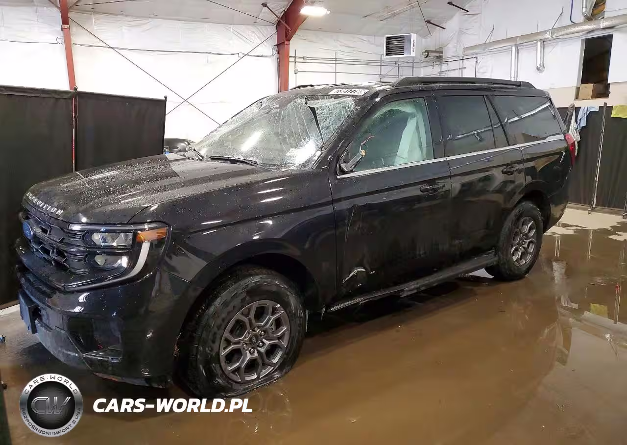 2025 Ford Expedition Active