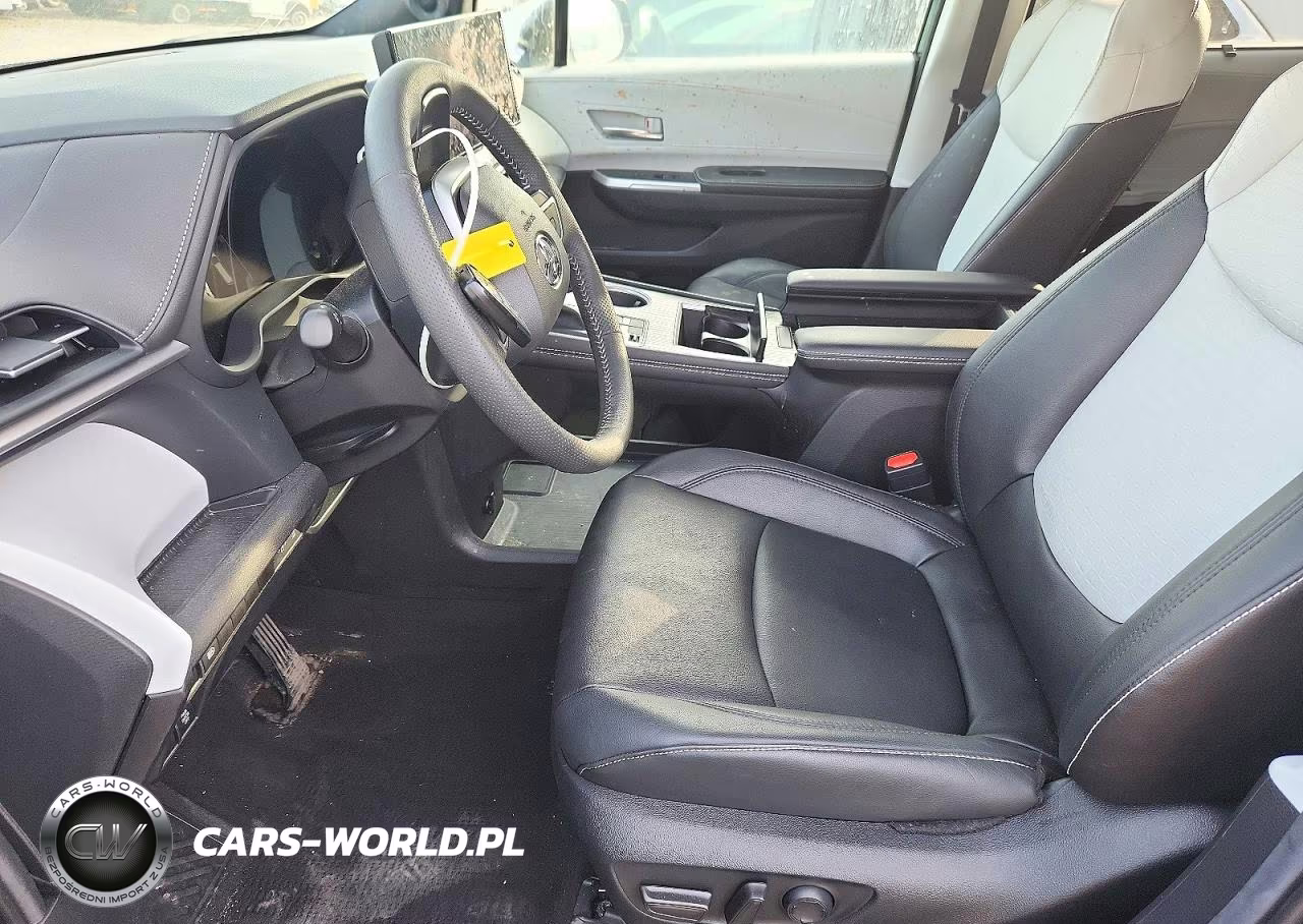 2025 Toyota Sienna Xse VIN:5TDDSKFC2SS184799 - 7
