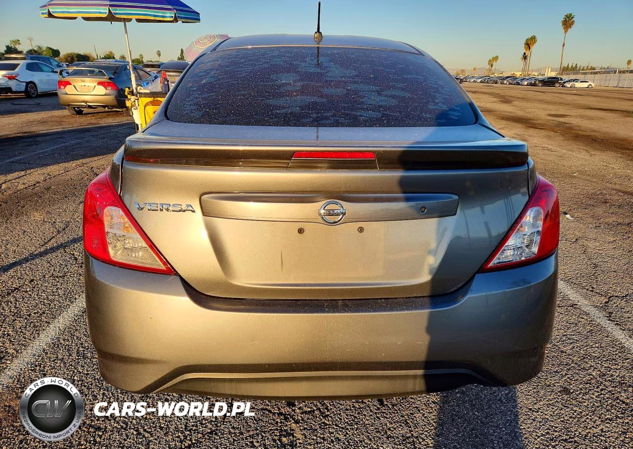 2017 Nissan Versa 1.6 S Plus VIN:3N1CN7AP0HL832636 - 6