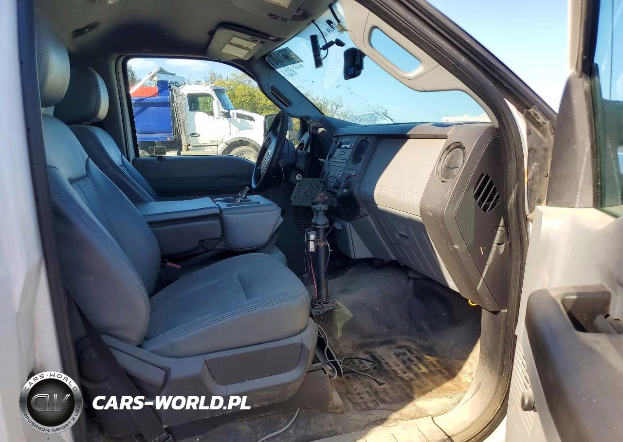 2015 Ford F450 Super Duty VIN:1FDUF4GY2FEC93345 - 10