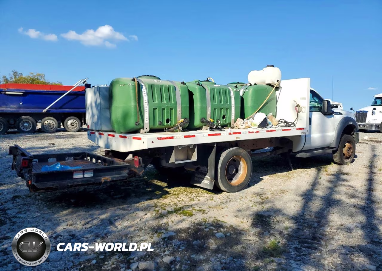 2015 Ford F450 Super Duty VIN:1FDUF4GY2FEC93345 - 3