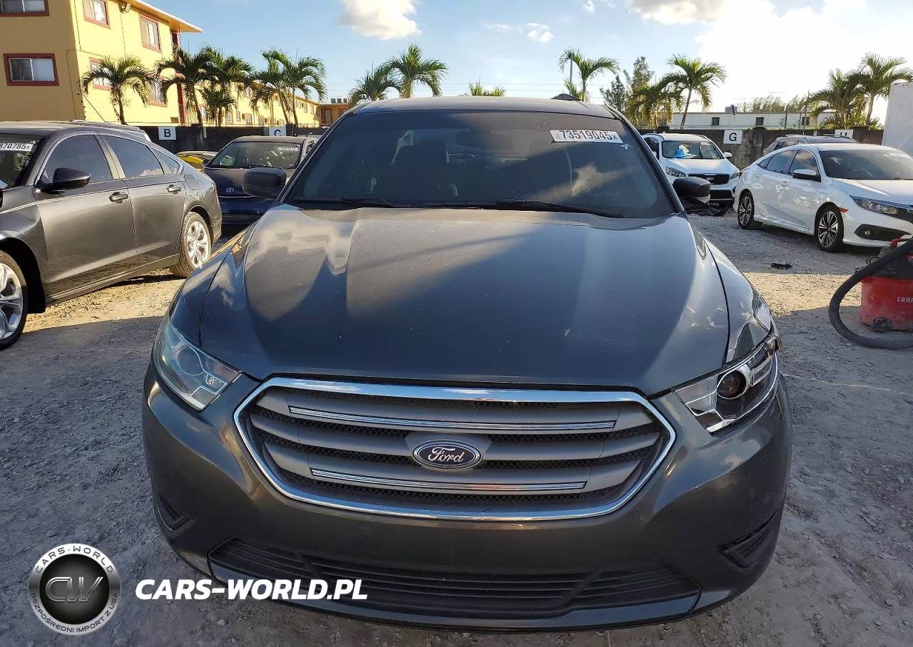 2017 Ford Taurus Se VIN:1FAHP2D86HG113468 - 5