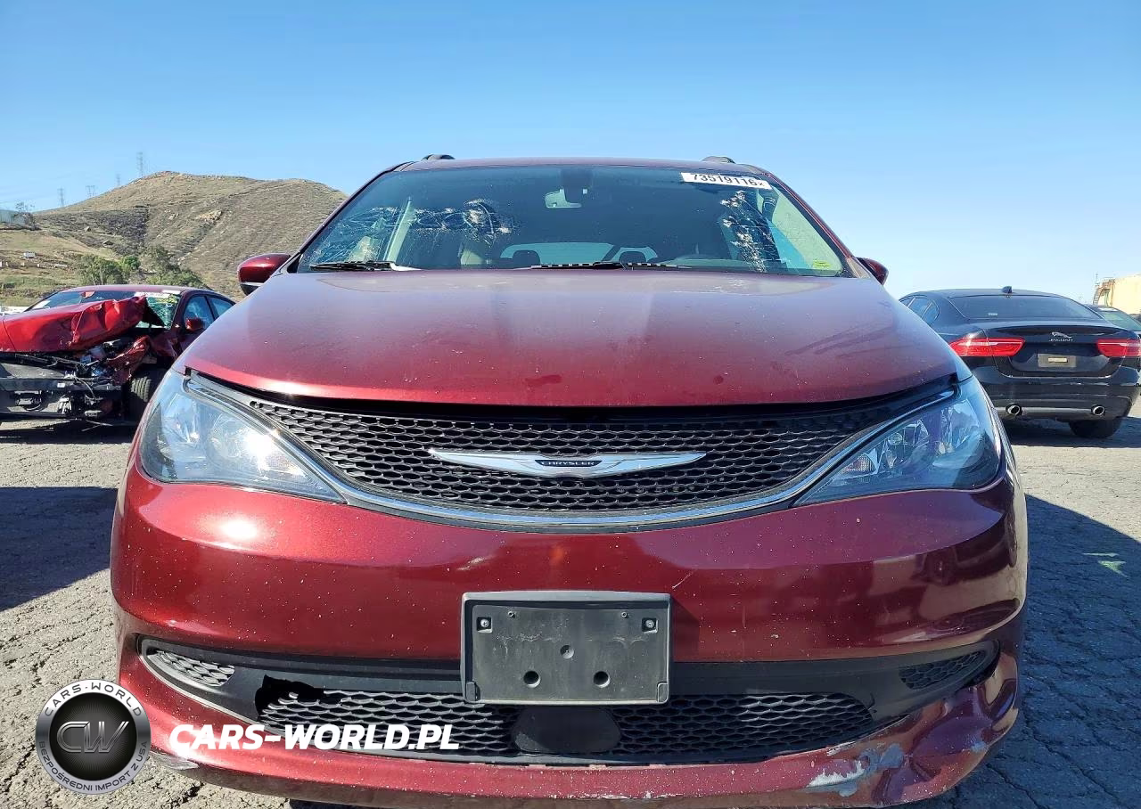 2021 Chrysler Voyager Lxi VIN:2C4RC1DG6MR506018 - 5