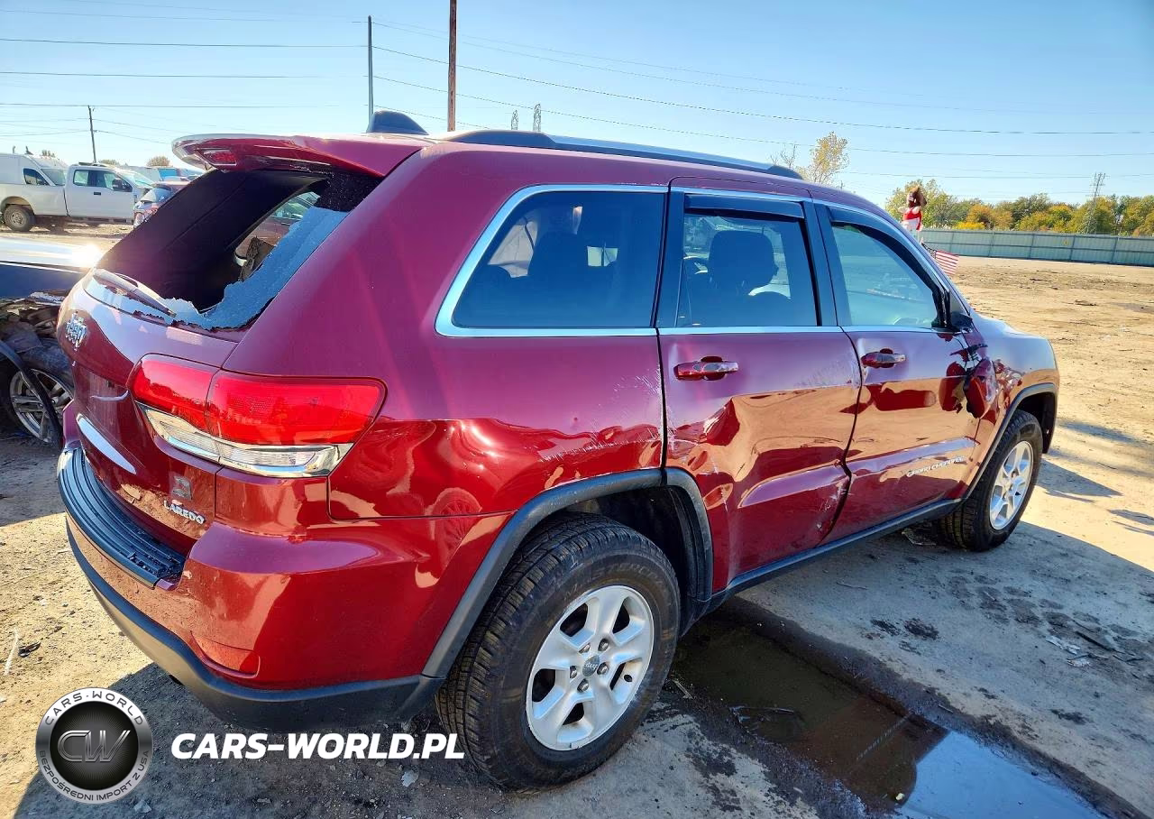 2015 Jeep Grand Cherokee Laredo VIN:1C4RJFAG7FC191426 - 3