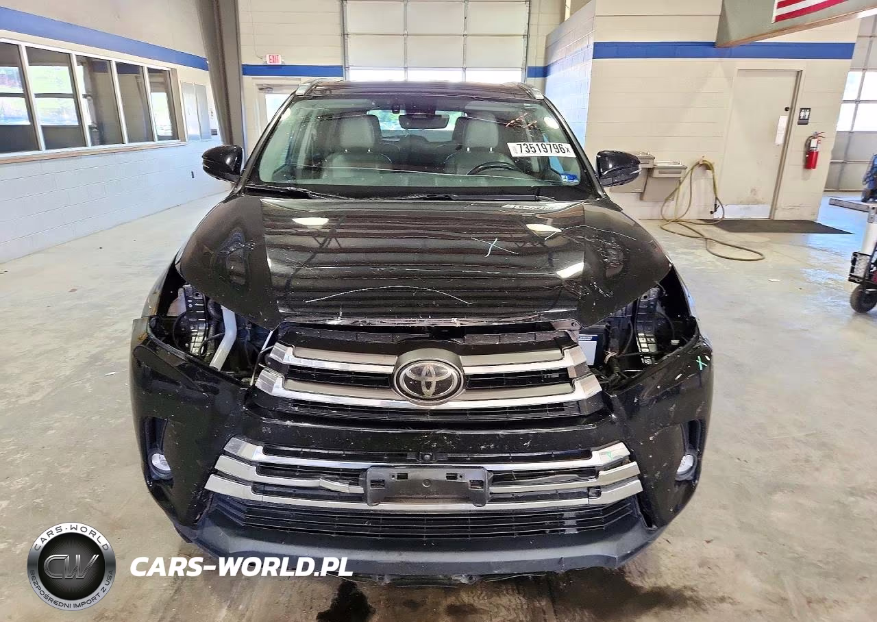 2019 Toyota Highlander Limited Platinum VIN:5TDDZRFH4KS975867 - 5