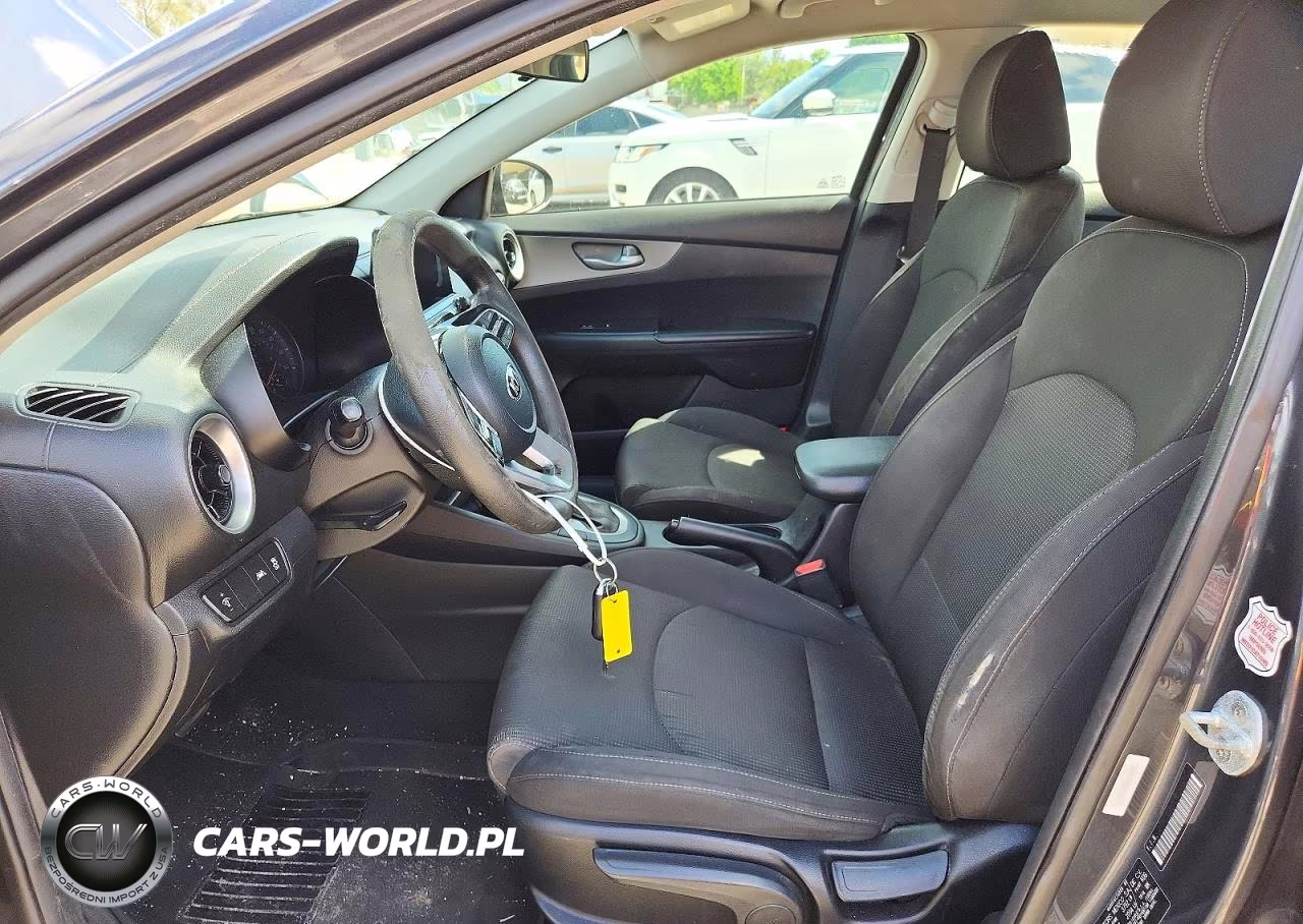 2019 Kia Forte Lxs VIN:3KPF24AD3KE041455 - 7