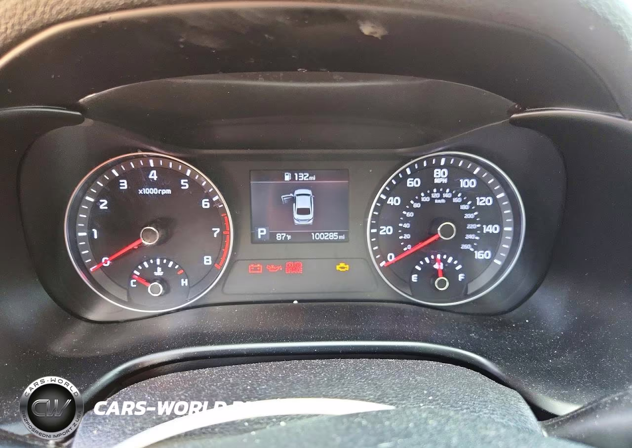 2019 Kia Forte Lxs VIN:3KPF24AD3KE041455 - 9
