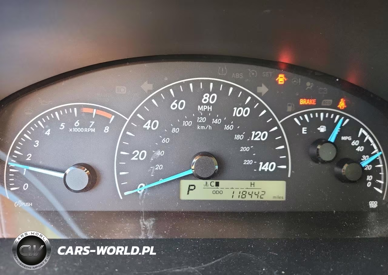2014 Toyota Camry L VIN:4T1BF1FK4EU734206 - 9