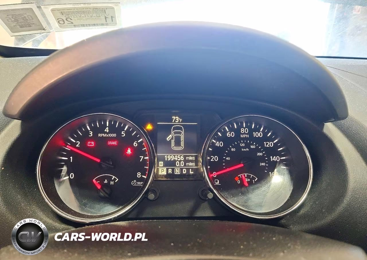 2015 Nissan Rogue Select S VIN:JN8AS5MV5FW262592 - 9