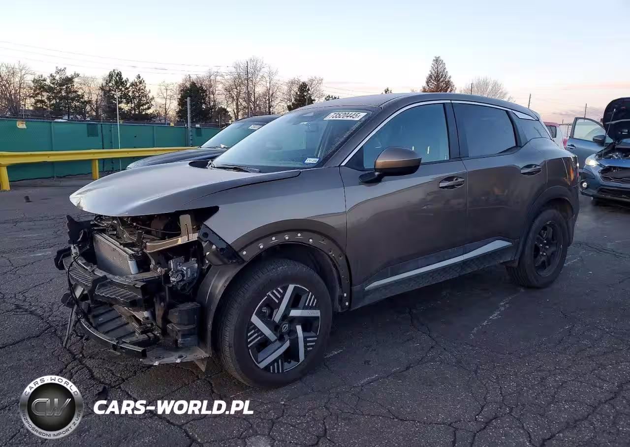 2025 Nissan Kicks Sv