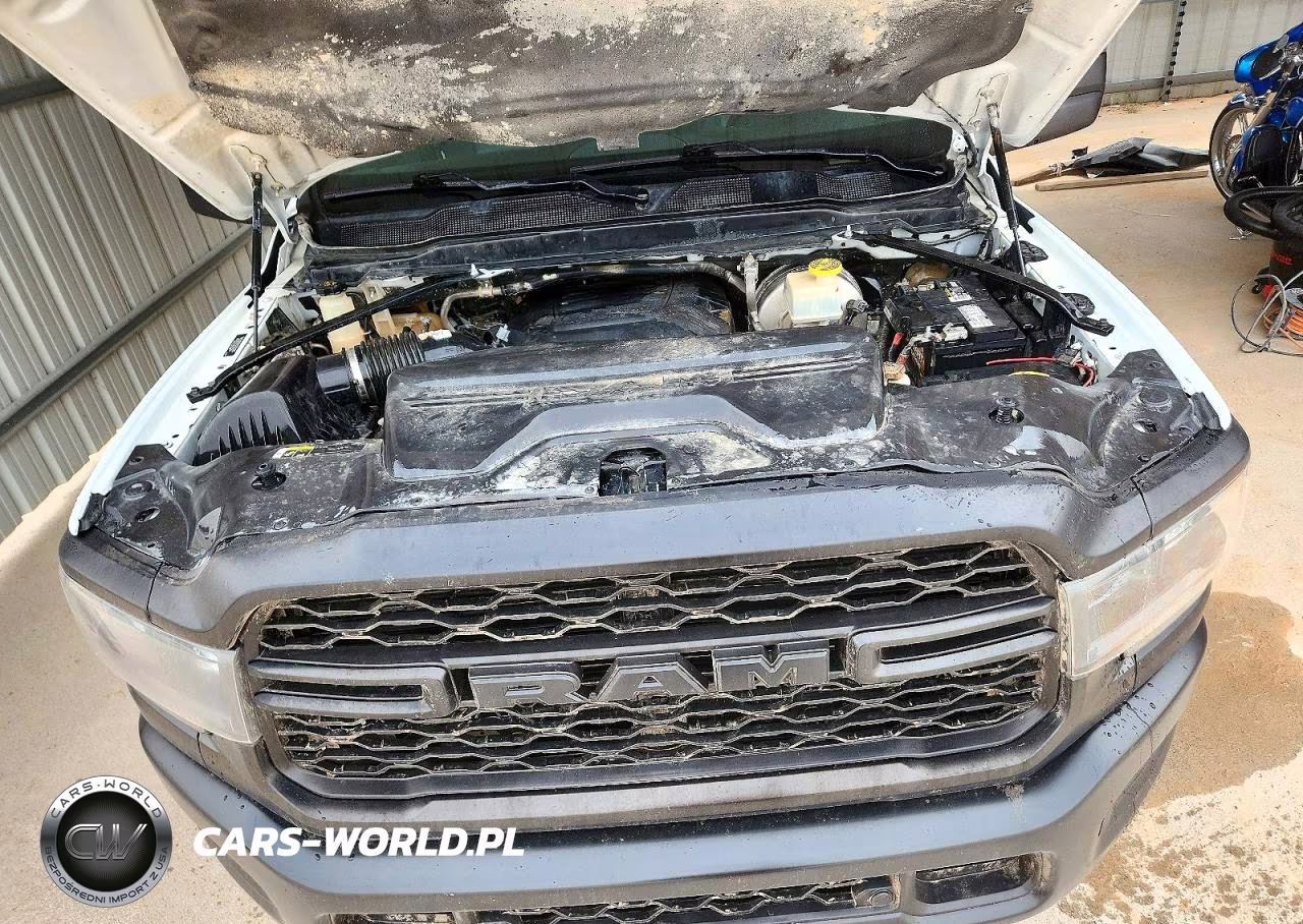 2023 Ram 2500 Tradesman VIN:3C6UR5HJ7PG566574 - 11
