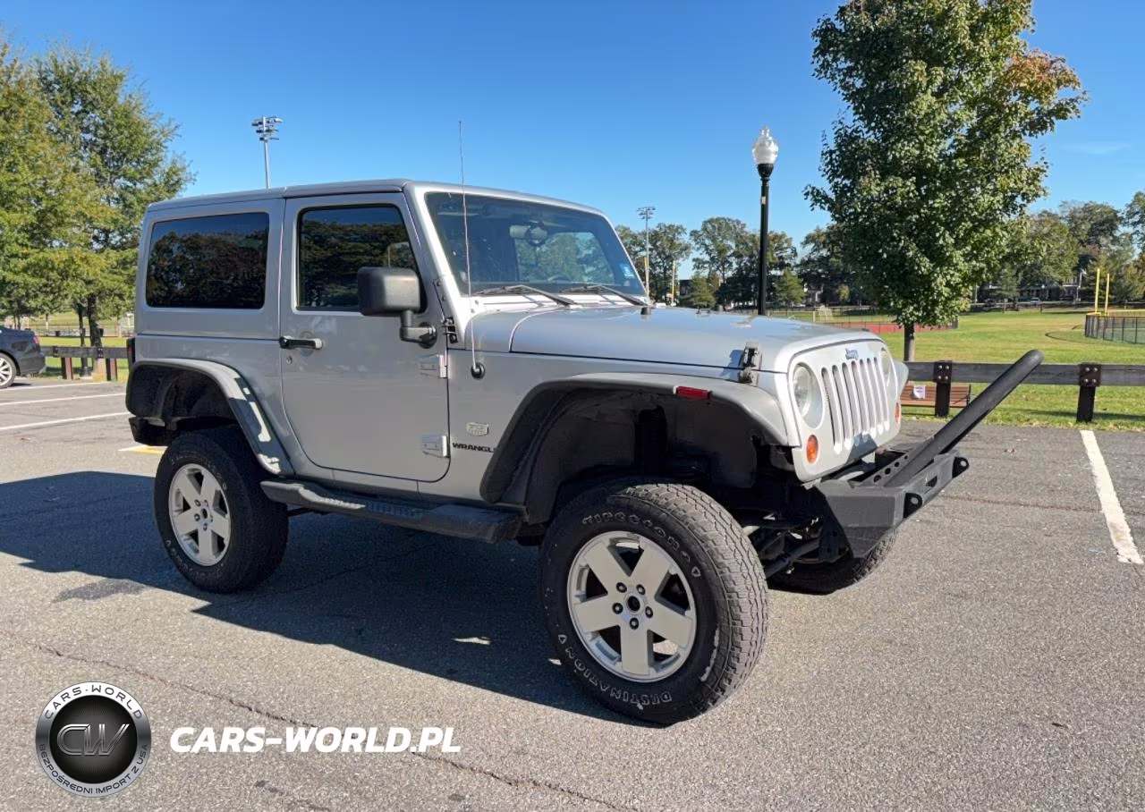 2011 Jeep Wrangler 70Th Anniversary VIN:1J4GA7D13BL579309 - 1