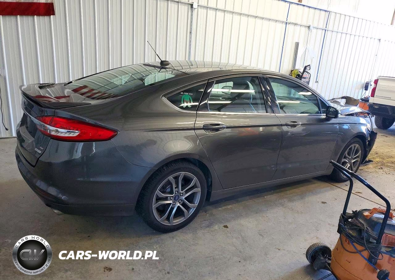 2017 Ford Fusion Se VIN:3FA6P0HD8HR214135 - 3