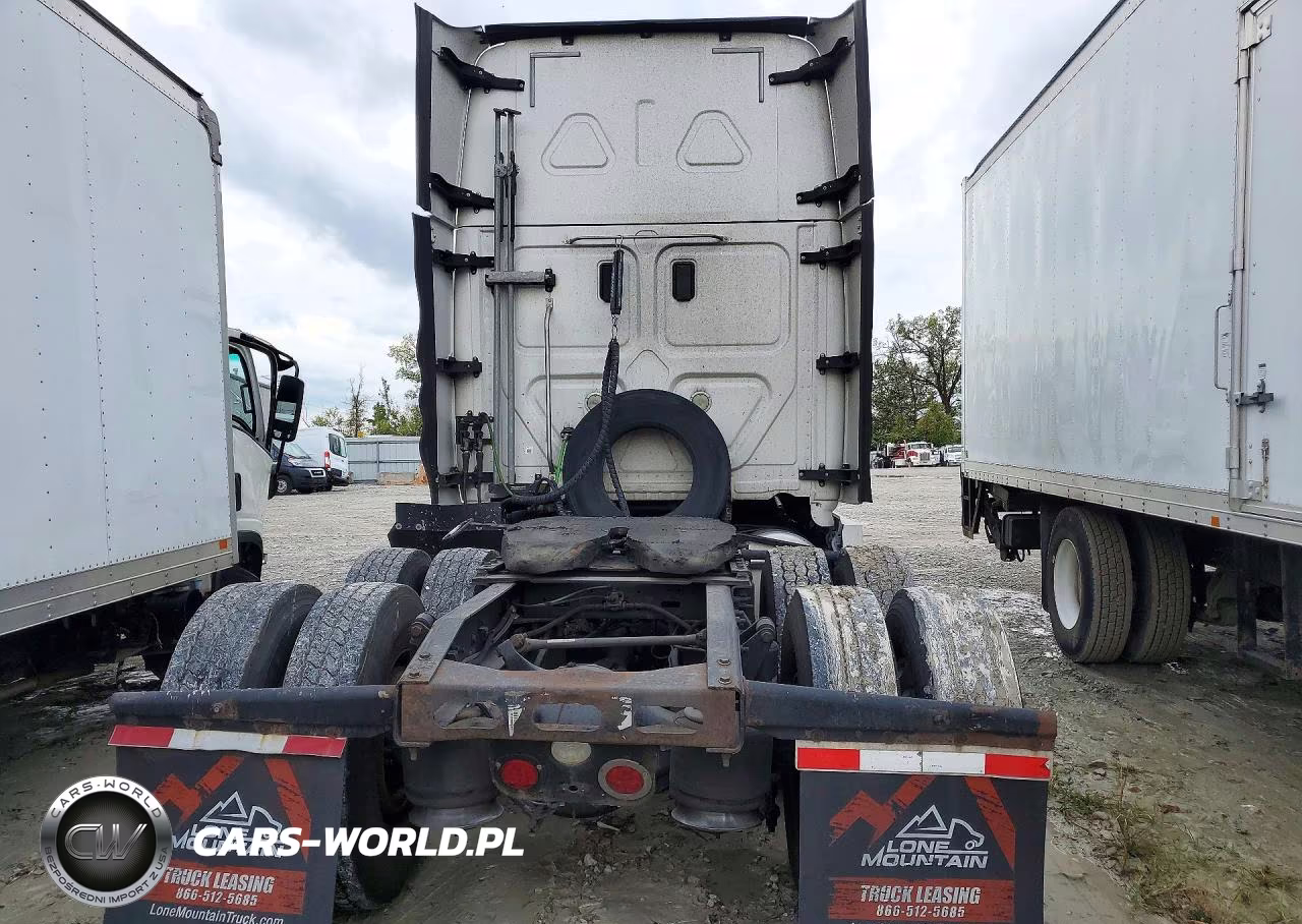 2017 Freightliner Cascadia 125 Semi Truck VIN:3AKJGLDR7HSGY9359 - 6