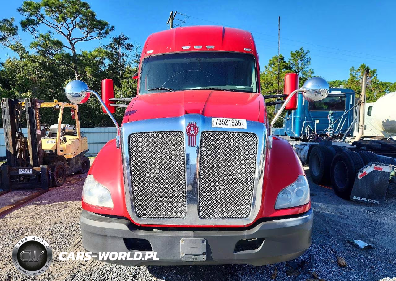 2015 Kenworth T680 Semi Truck VIN:1XKYDP9X6FJ422930 - 5