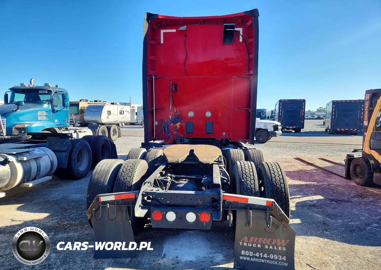 2015 Kenworth T680 Semi Truck VIN:1XKYDP9X6FJ422930 - 6