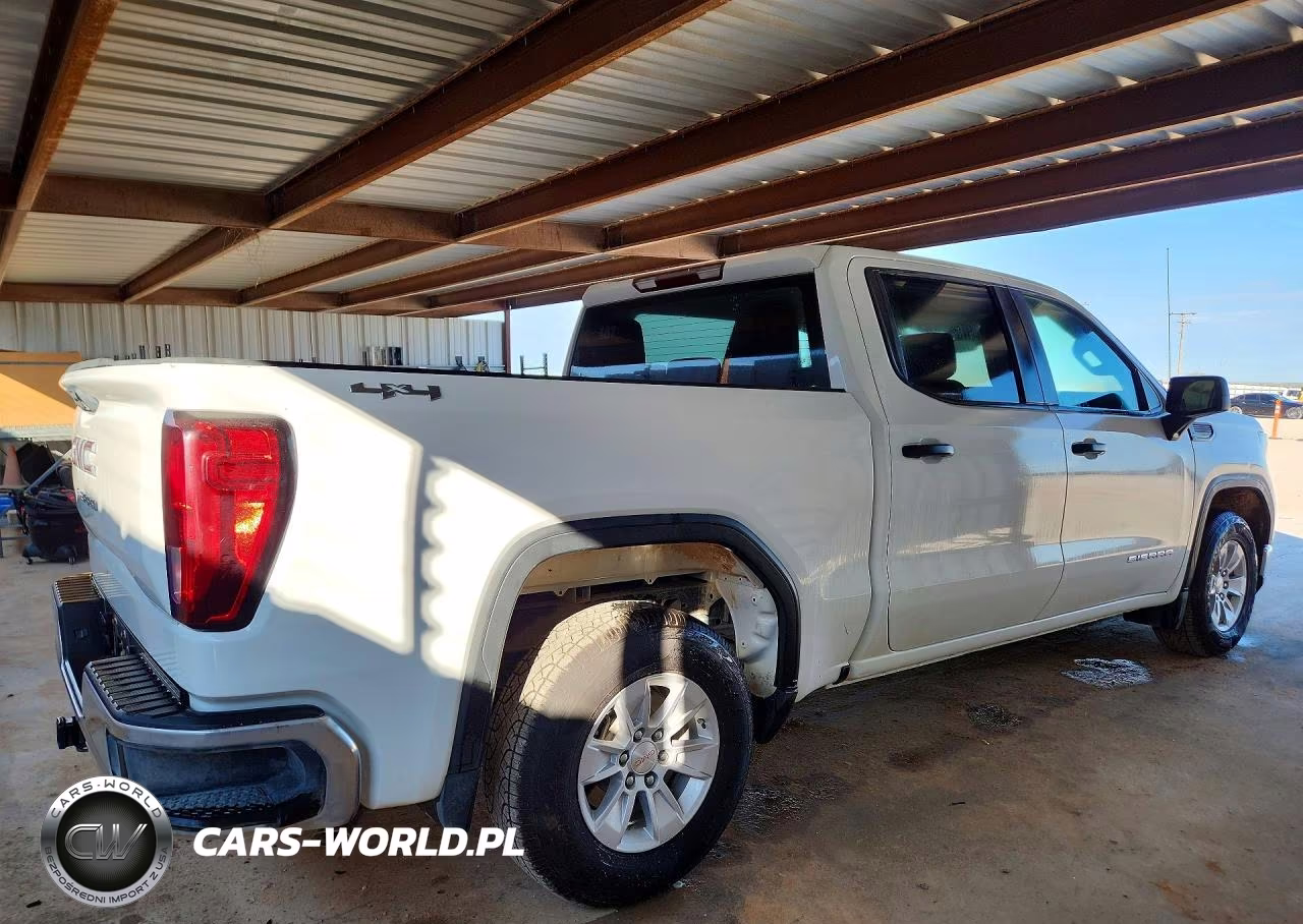 2023 GMC Sierra K1500 VIN:1GTUUAED8PZ132680 - 3