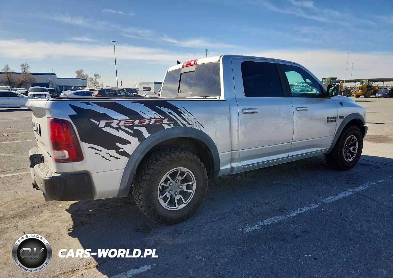 2016 Ram 1500 Rebel VIN:1C6RR7YTXGS236164 - 3