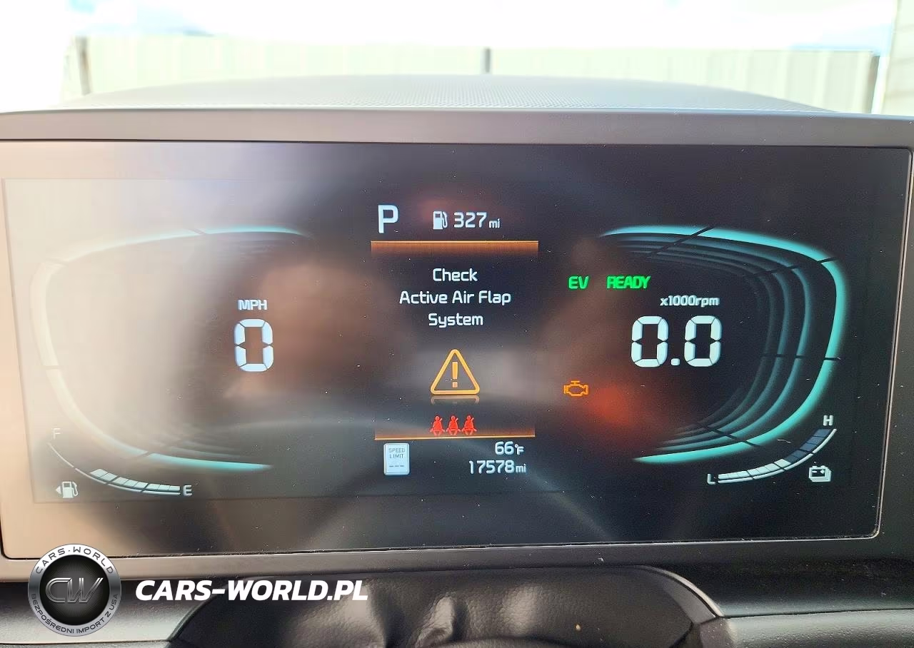 2026 Kia Niro Lx VIN:KNDCP3LE1T5330481 - 9