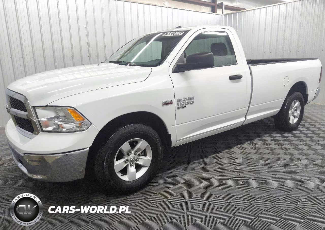 2022 Ram 1500 Classic Tradesman VIN:3C6JR6DT2NG329911 - 1