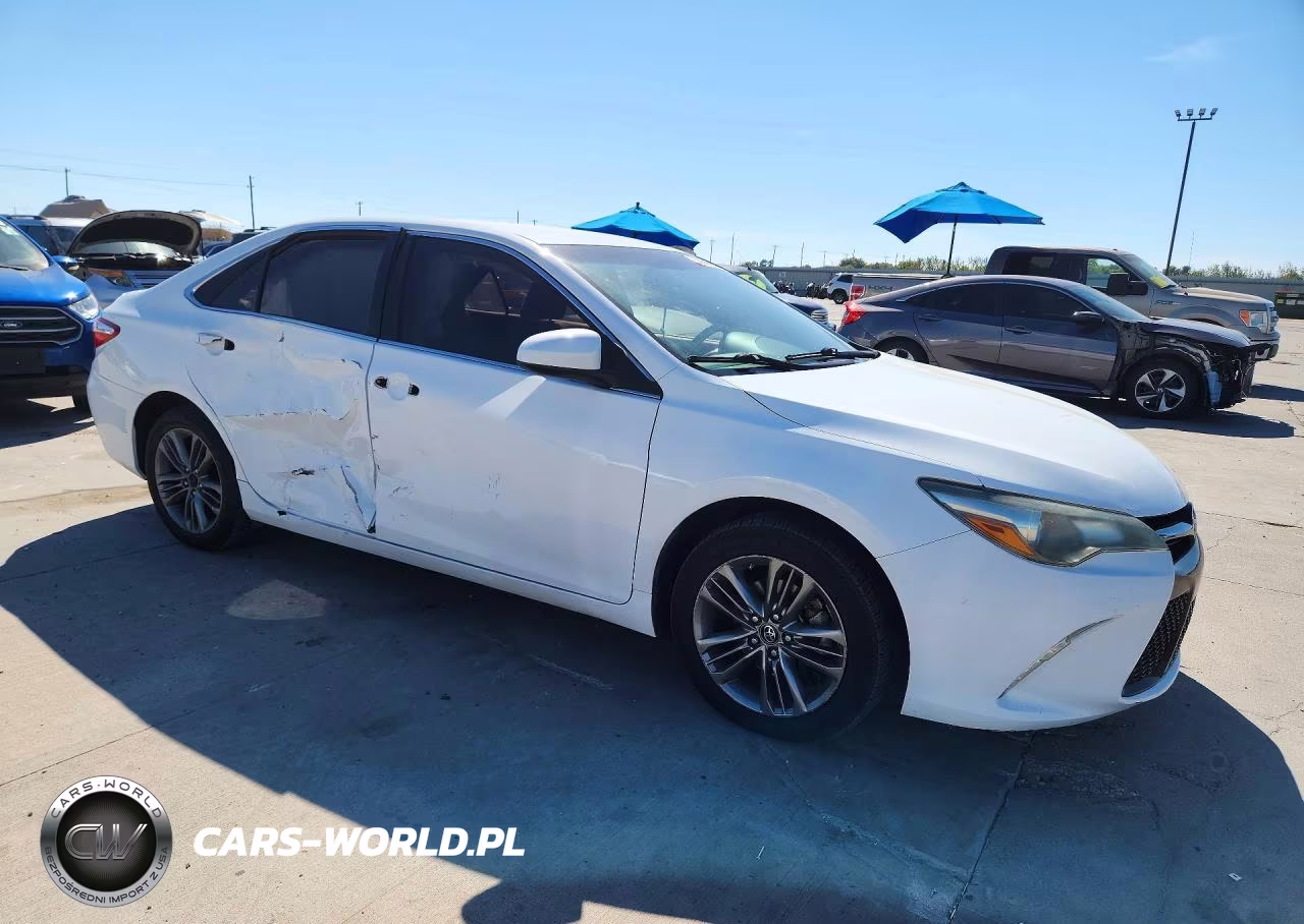 2016 Toyota Camry Se VIN:4T1BF1FK6GU249195 - 4