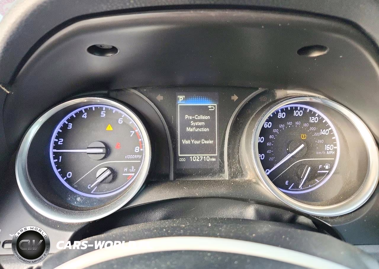 2018 Toyota Camry L VIN:4T1B11HK9JU070751 - 9