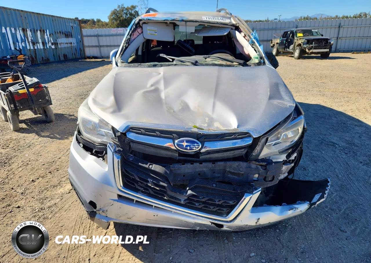 2018 Subaru Forester 2.5I Premium VIN:JF2SJAEC9JH406409 - 5