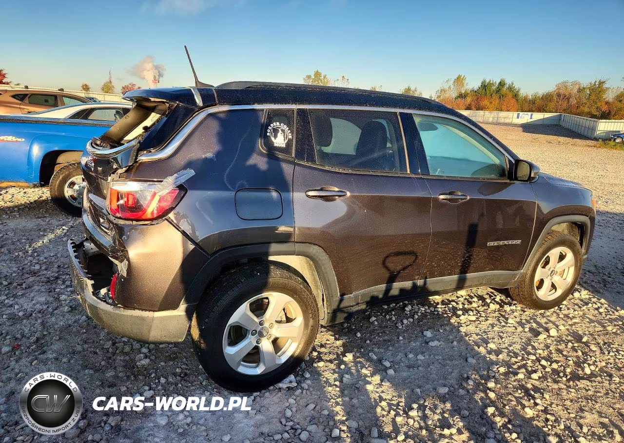 2019 Jeep Compass VIN:3C4NJDBBXKT641929 - 3