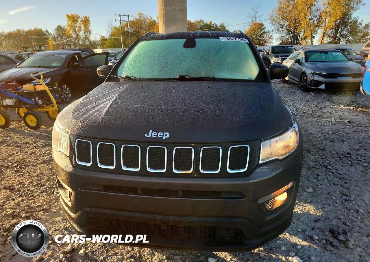 2019 Jeep Compass VIN:3C4NJDBBXKT641929 - 5