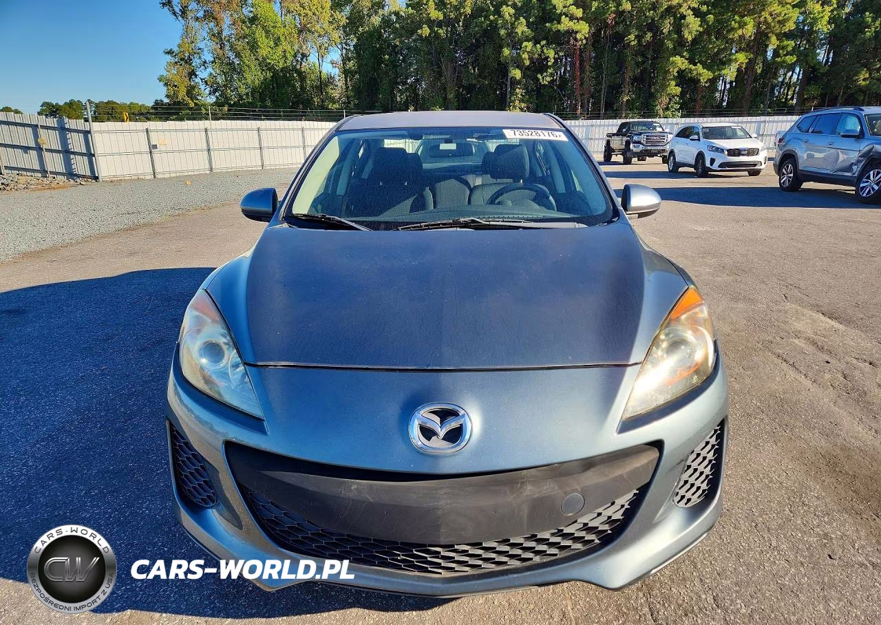 2012 Mazda Mazda3 I Touring 4D VIN:JM1BL1UF1C1630547 - 5