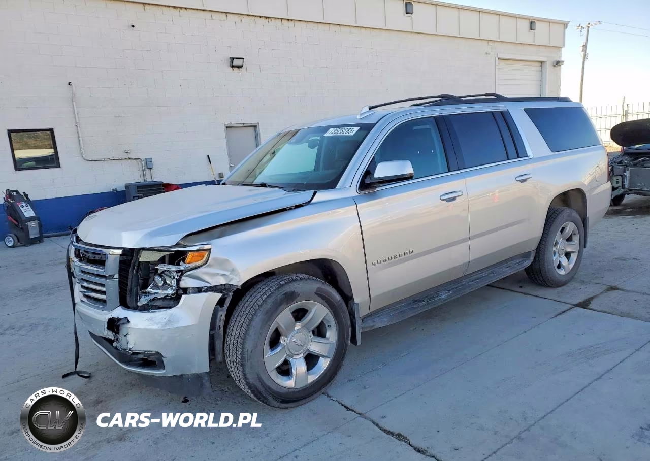 2017 Chevrolet Suburban K1500 Ls – zdjęcie 1 z 12