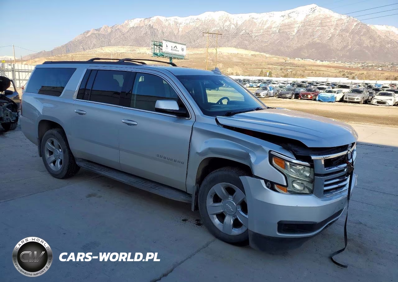 2017 Chevrolet Suburban K1500 Ls VIN:1GNSKGEC7HR332160 - 4
