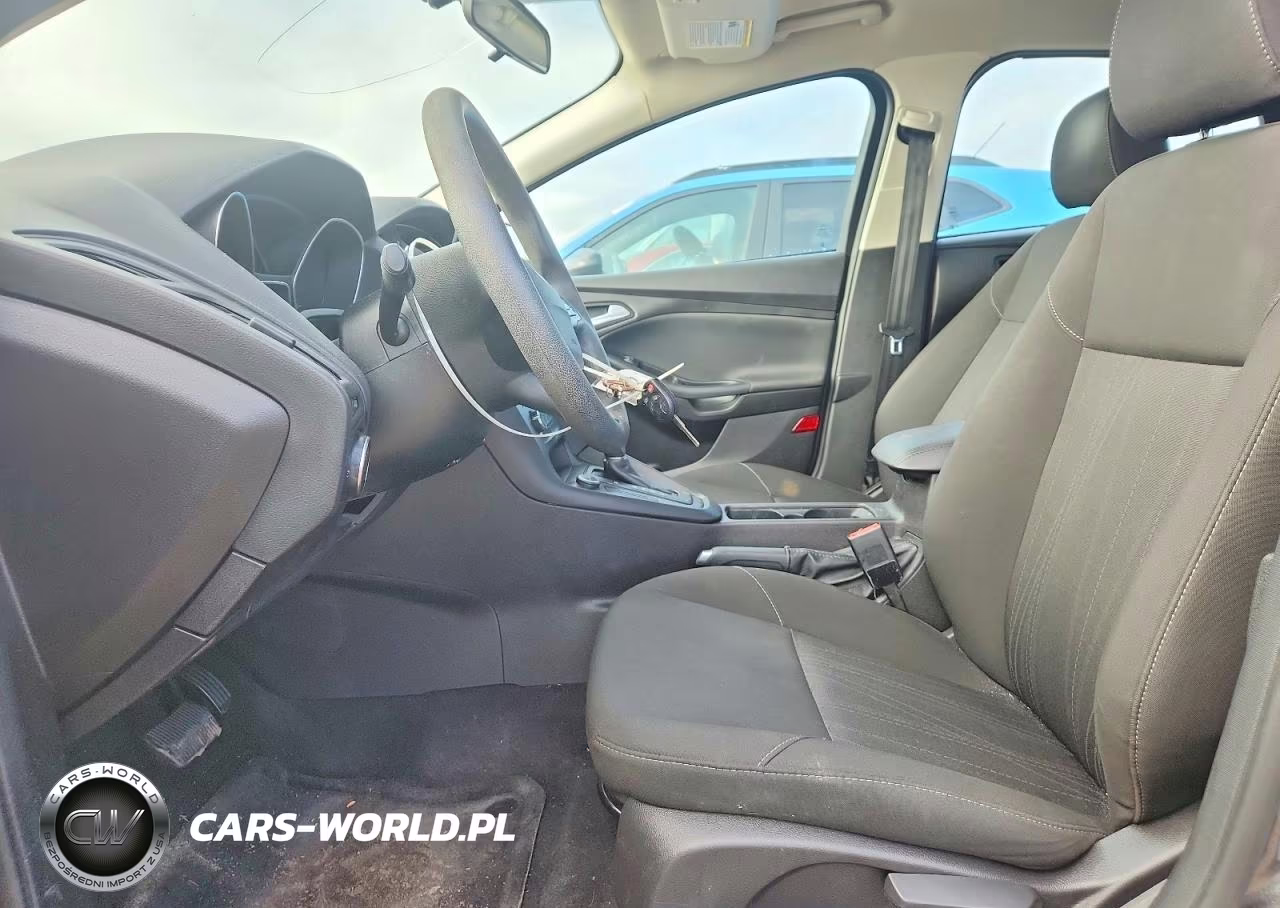 2017 Ford Focus Se VIN:1FADP3F22HL280334 - 7