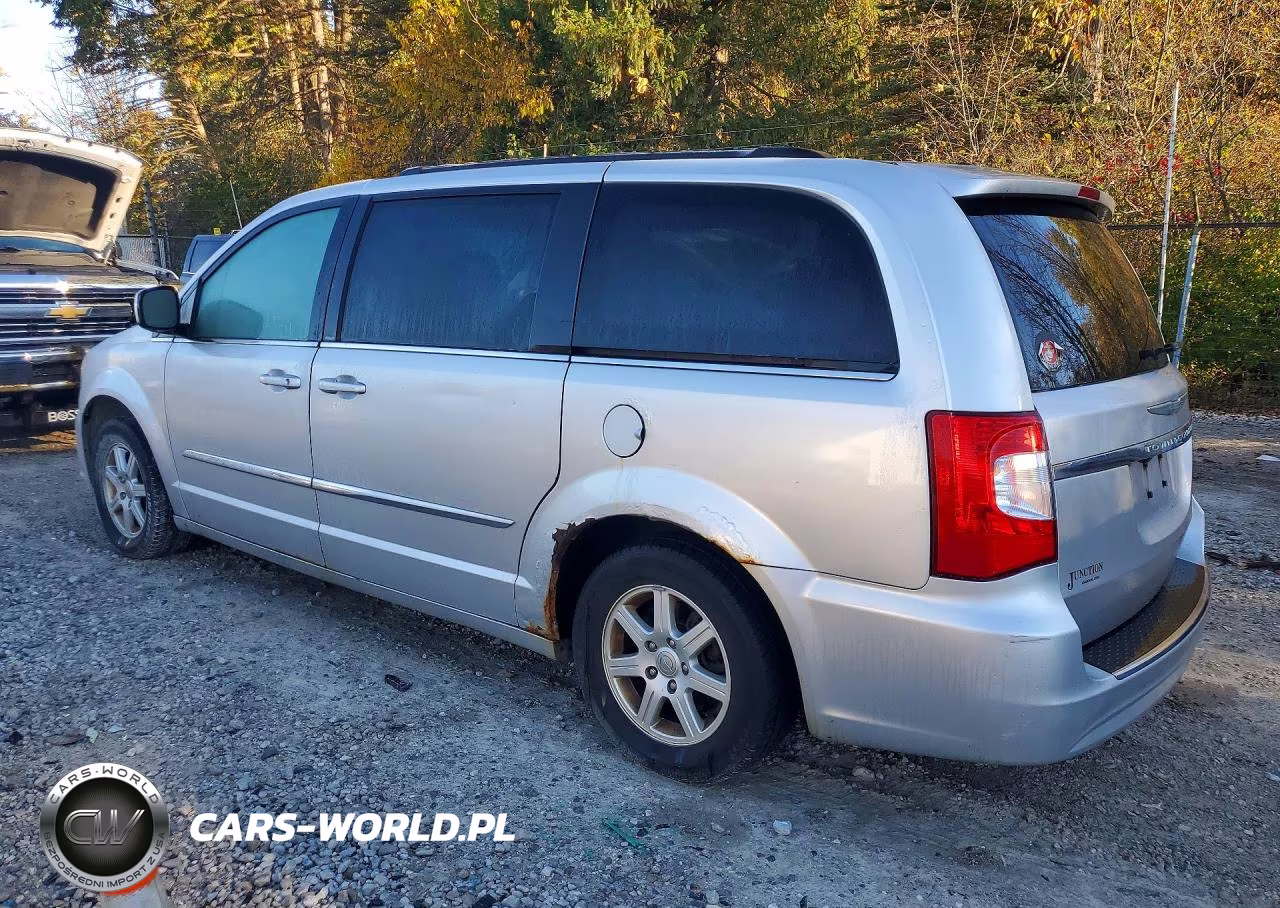 2011 Chrysler Town & Country Touring VIN:2A4RR5DGXBR666917 - 2