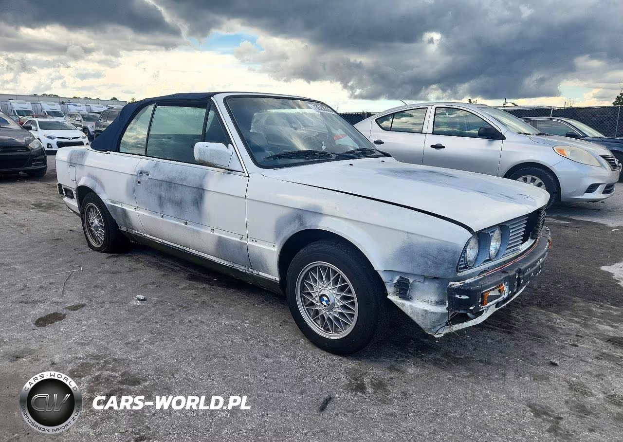 1991 BMW 325 Ic Automatic VIN:WBABB2314MEC26344 - 4