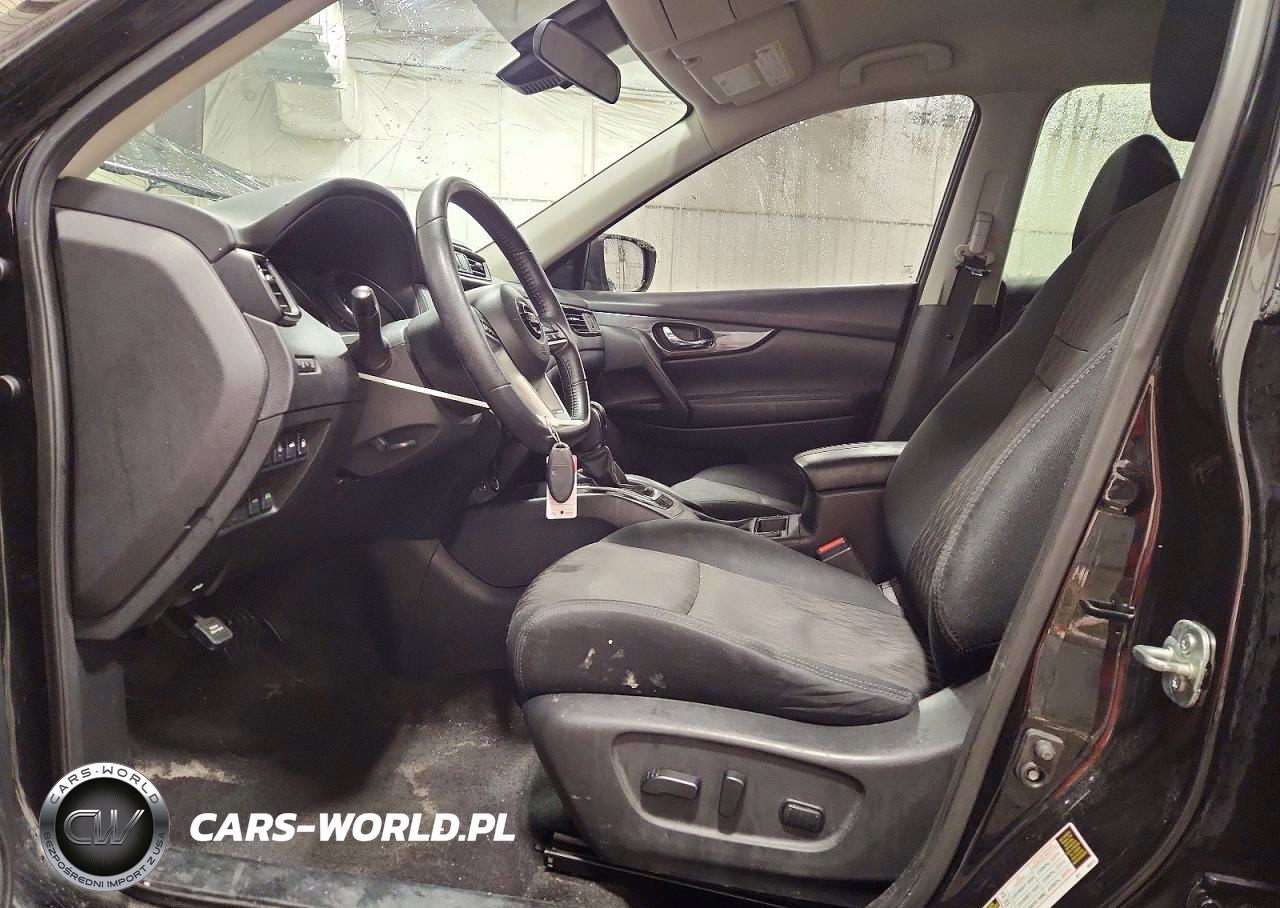 2019 Nissan Rogue S VIN:5N1AT2MT9KC712970 - 7