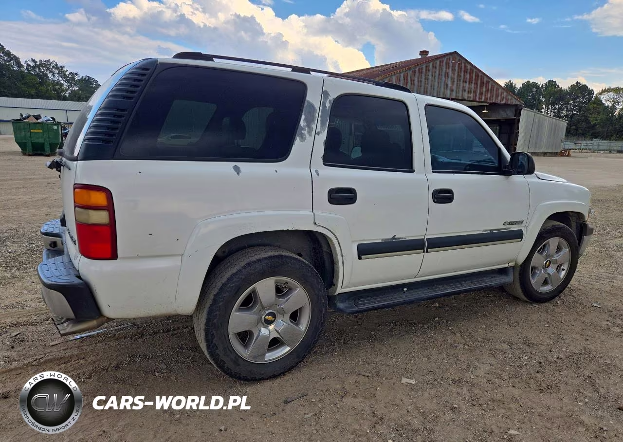 2003 Chevrolet Tahoe C1500 VIN:1GNEC13Z63R251352 - 3