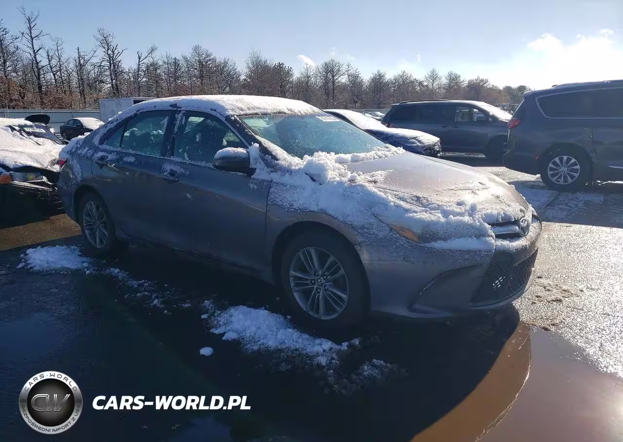 2016 Toyota Camry Le VIN:4T1BF1FK4GU146745 - 4