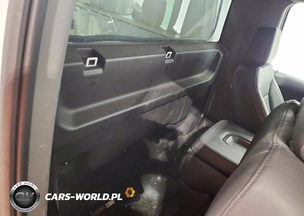 2023 Chevrolet Silverado C1500 VIN:3GCNAAEK0PG339172 - 10