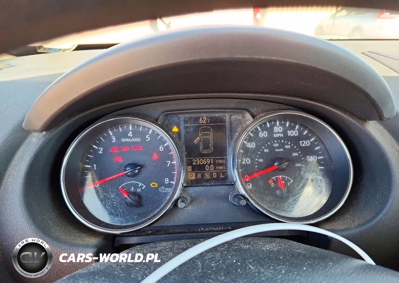 2015 Nissan Rogue Select S VIN:JN8AS5MT0FW653857 - 9