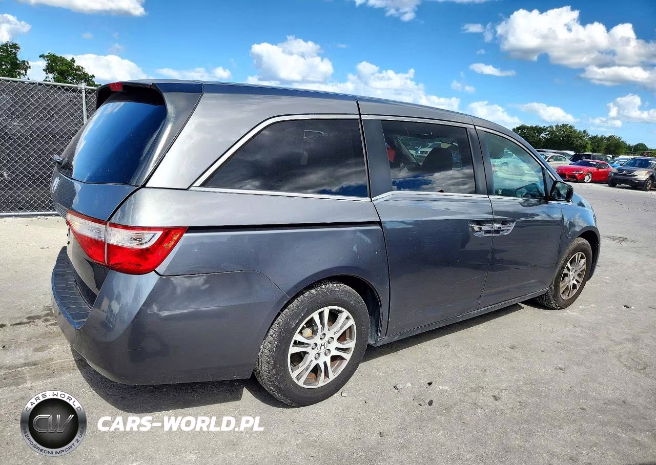 2012 Honda Odyssey Ex VIN:5FNRL5H43CB106869 - 3