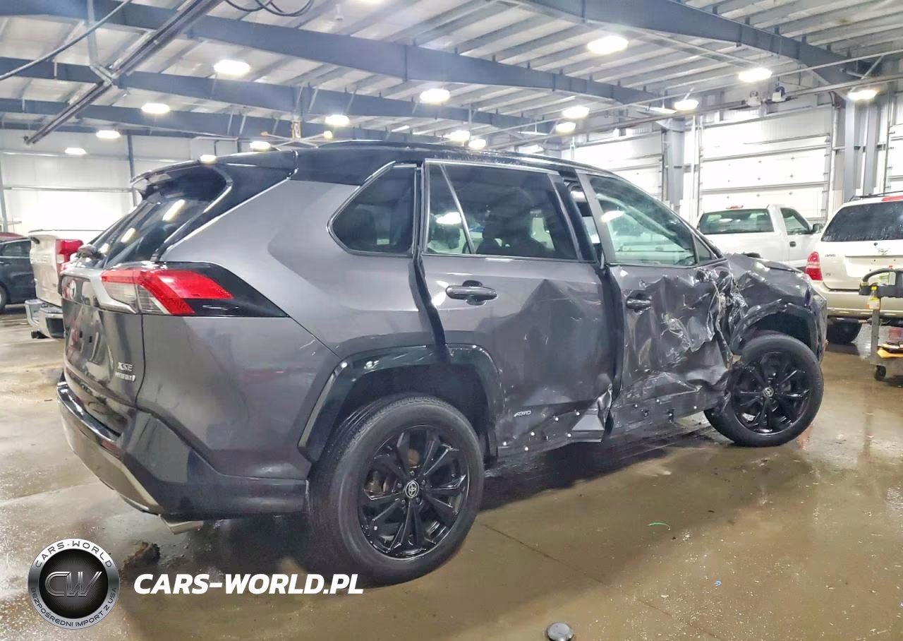 2022 Toyota Rav4 Xse VIN:2T3E6RFV3NW030639 - 3
